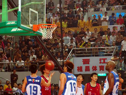 控制在总资 控制在总资