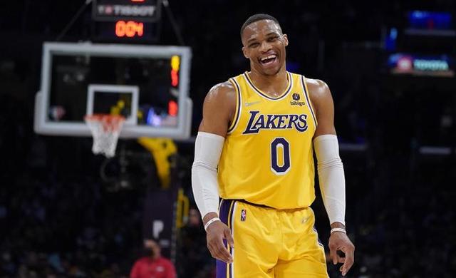 与防守站位 与防守站位